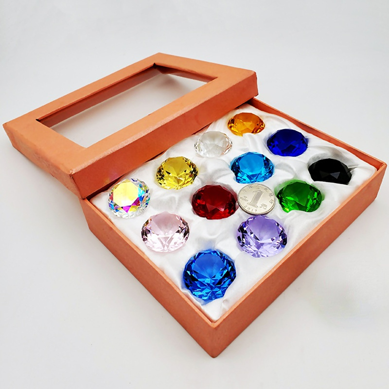 Paper Weight Crystal - Пресс-папье из искусственного хрусталя с бриллиантами,