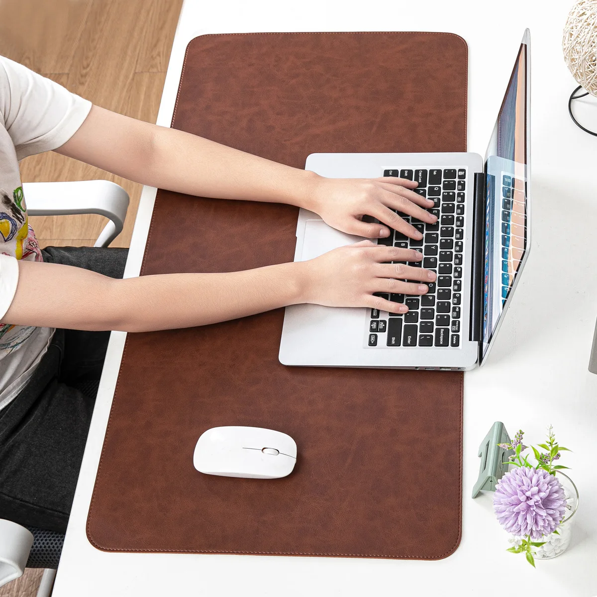 Водонепроницаемый коврик для с – обзор и цена Leather Desk Pad